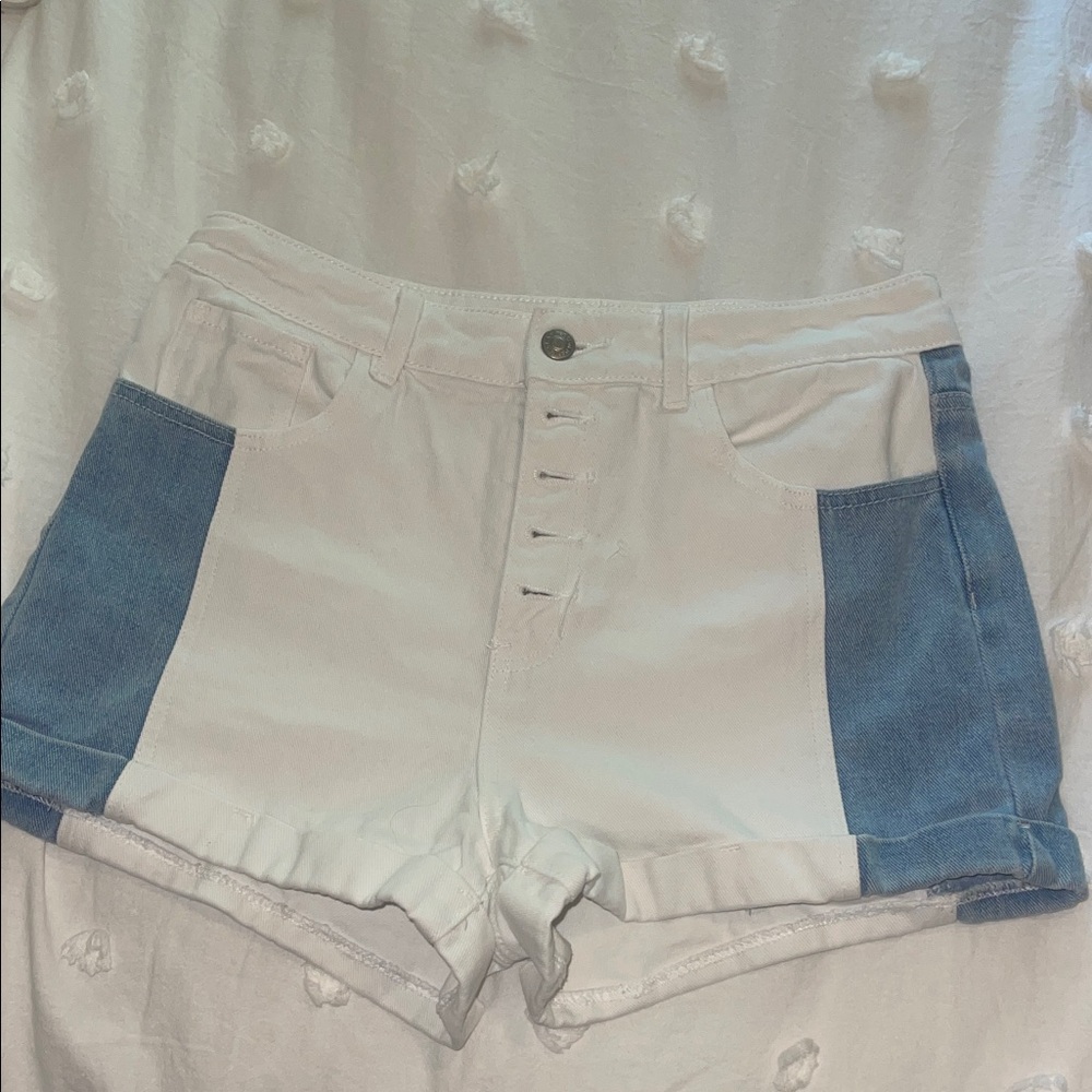 Colorblock High-Waist Women’s Shorts - White with Blue Panels
